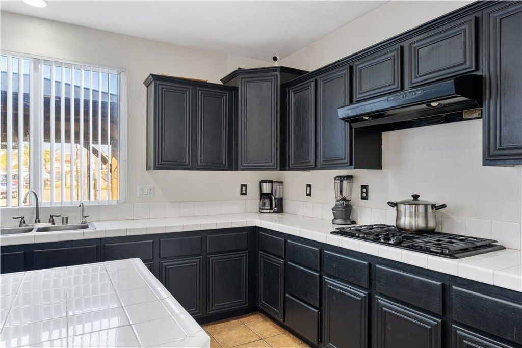 Interior, Kitchen, Tile Countertops