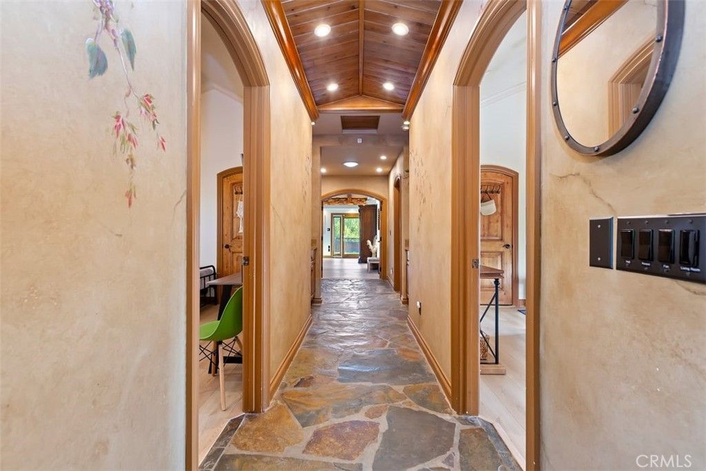 Interior, Recessed Lighting, Wooden Beams, Wooden Ceilings