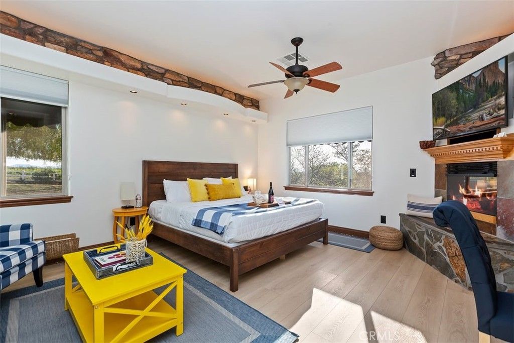 Bedroom, Fireplace, Interior, Recessed Lighting, Wood Texture Flooring