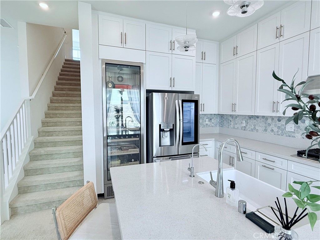 Interior, Kitchen, Pendant Lights, Recessed Lighting, Stainless Steel Appliances