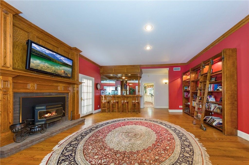 Fireplace, Interior, Recessed Lighting, Wood Texture Flooring