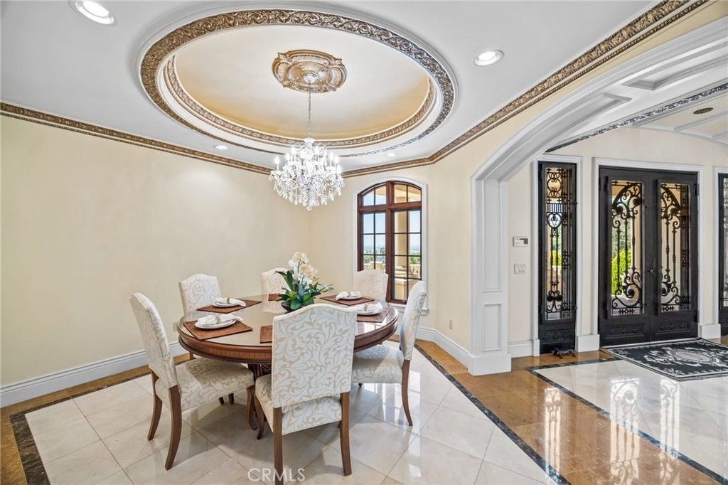 Chandelier, Dining room, Interior, Recessed Lighting