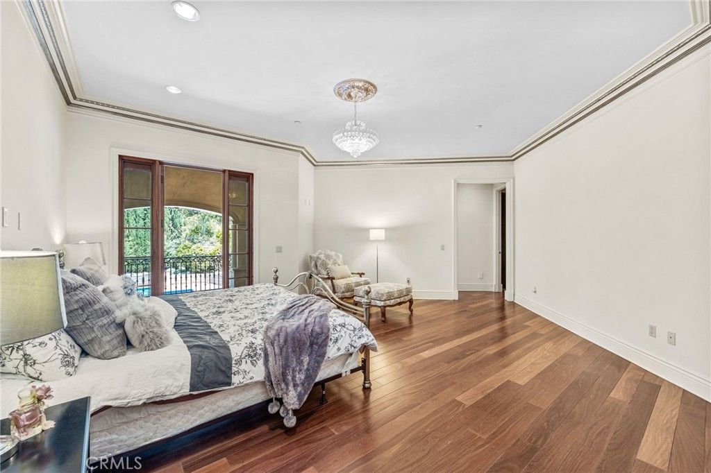 Bedroom, Chandelier, Interior, Recessed Lighting, Wood Texture Flooring