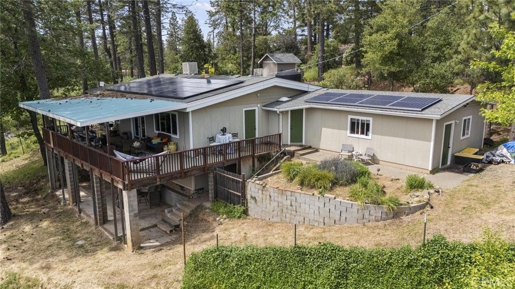 Exterior, Solar Panels