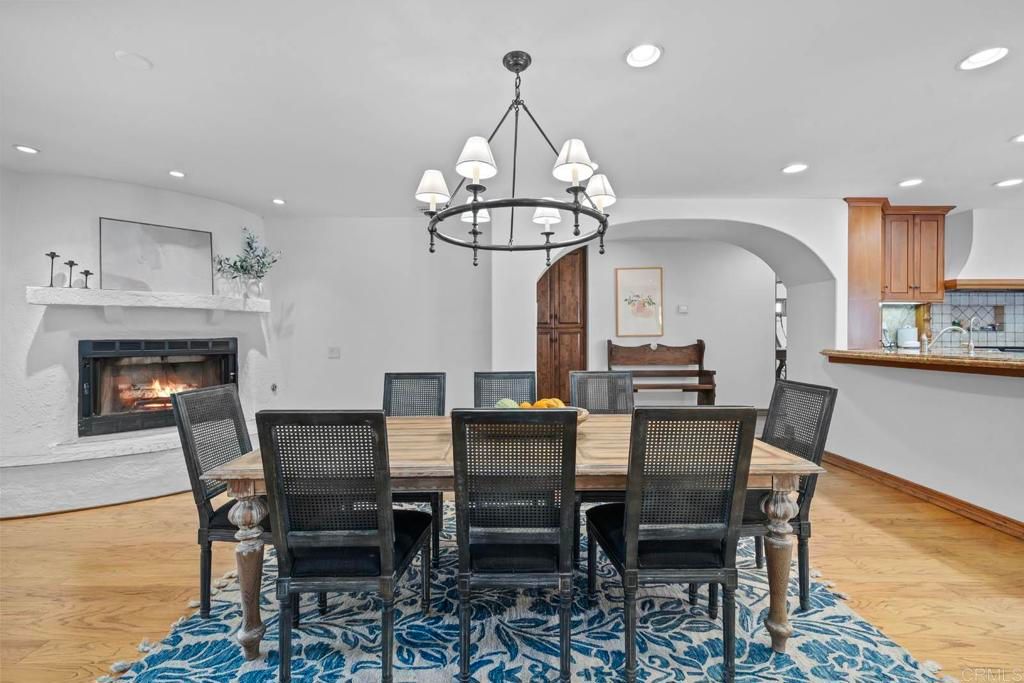 Chandelier, Dining room, Fireplace, Interior, Recessed Lighting, Wood Texture Flooring