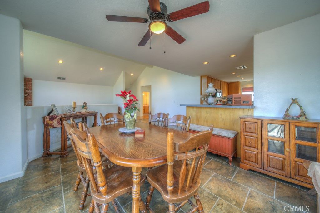 Dining room, Interior, Kitchen, Recessed Lighting