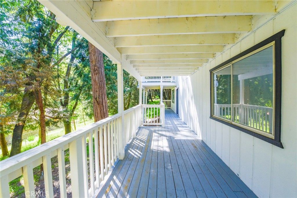 Exterior, Wood Texture Flooring