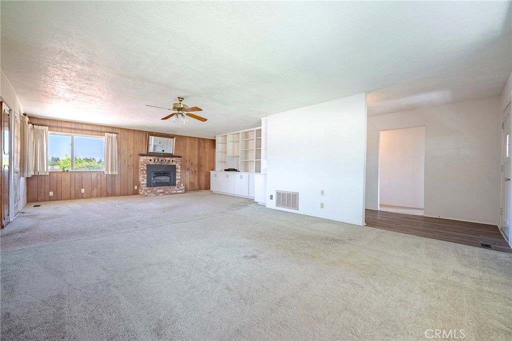 Empty room, Fireplace, Interior, Wooden Walls