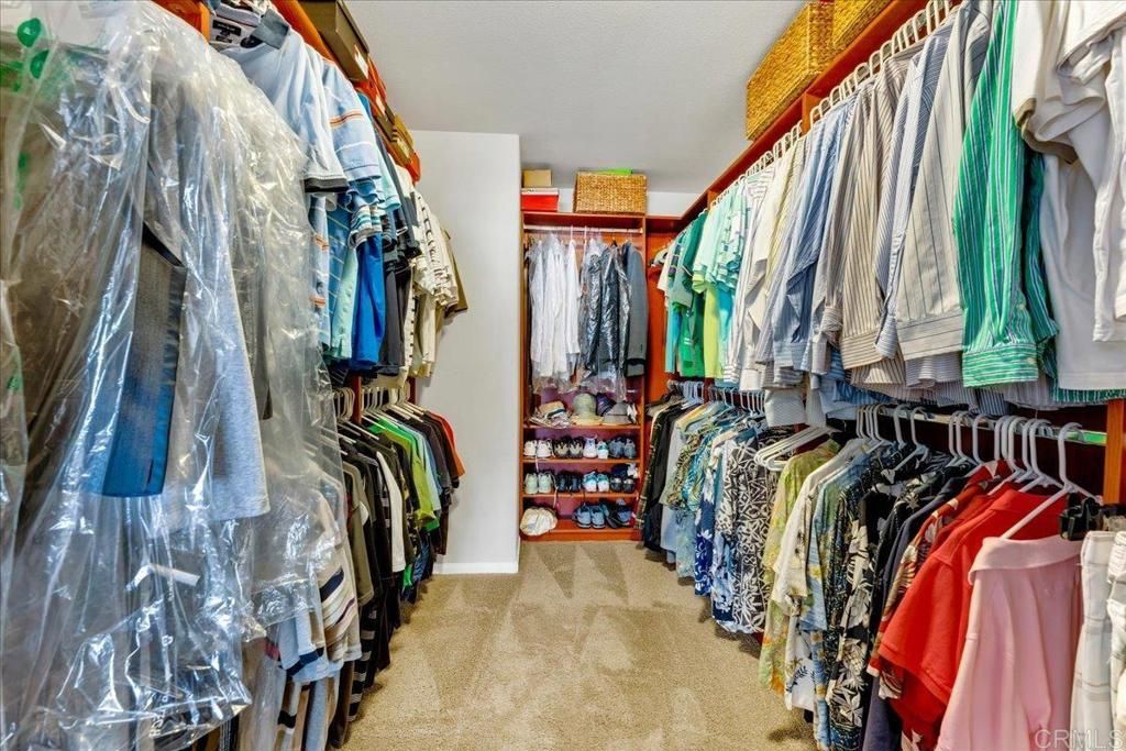 Interior, Walk-in Closets