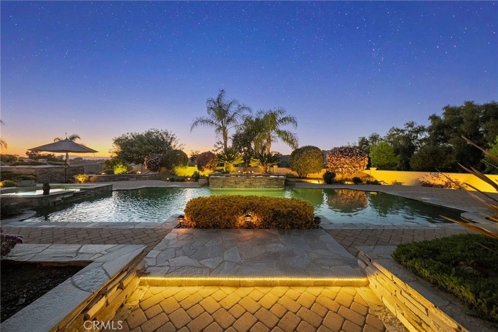 Exterior, Lake, Pool