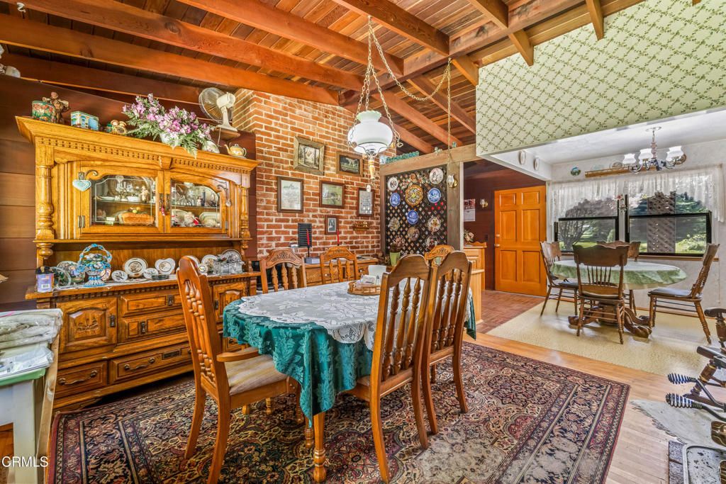 Dining room, Interior, Pendant Lights, Stone Walls, Wooden Beams, Wooden Ceilings, Wood Texture Flooring
