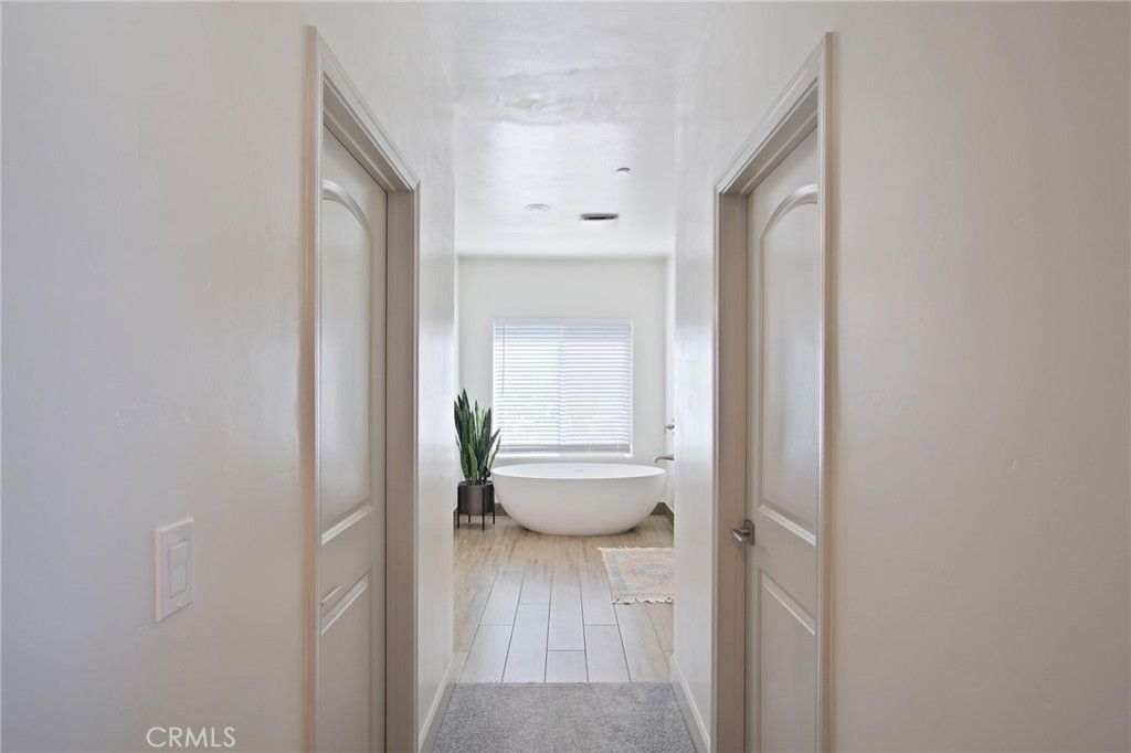 Bathroom, Free Standing Baths, Interior, Recessed Lighting, Wood Texture Flooring