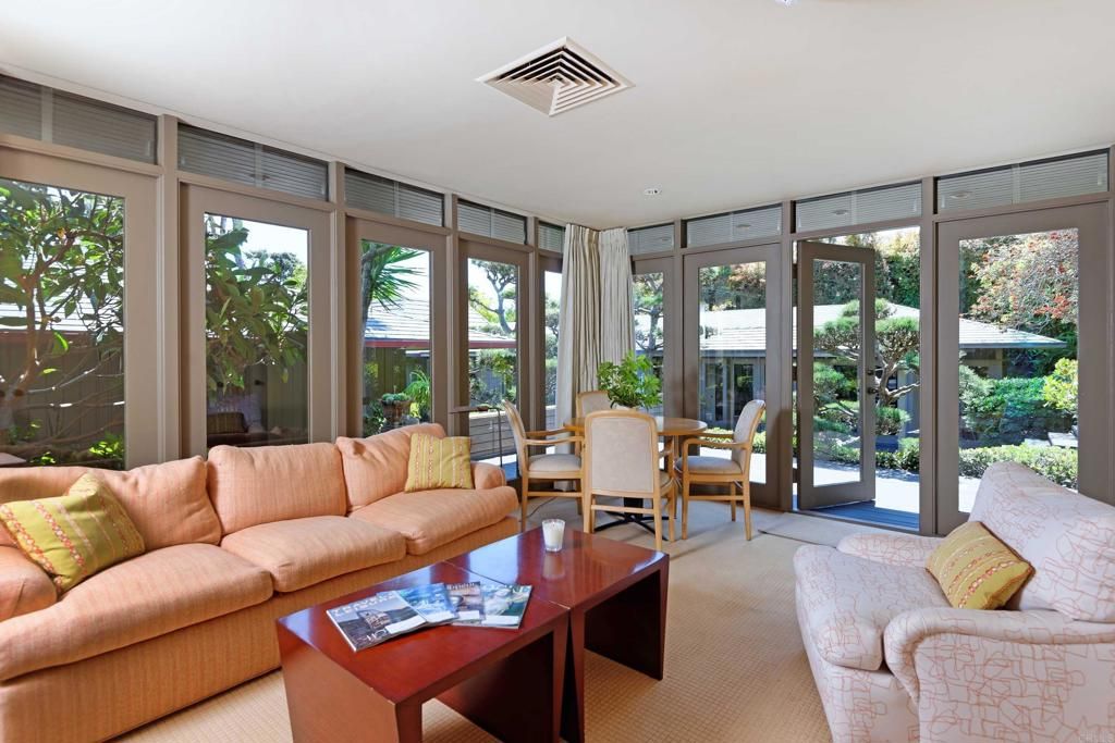 Dining room, Interior, Living room, Sun Room