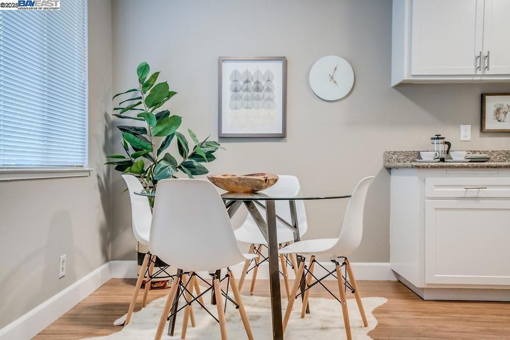 Dining room, Interior, Wood Texture Flooring