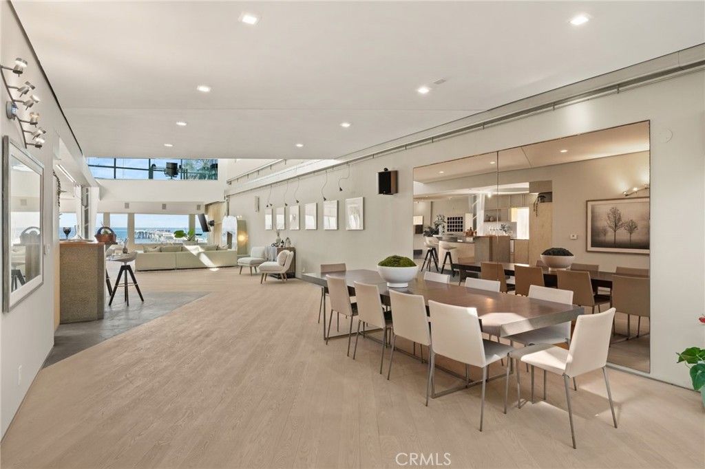 Dining room, Interior, Living room, Pendant Lights, Recessed Lighting, Water, Wood Texture Flooring