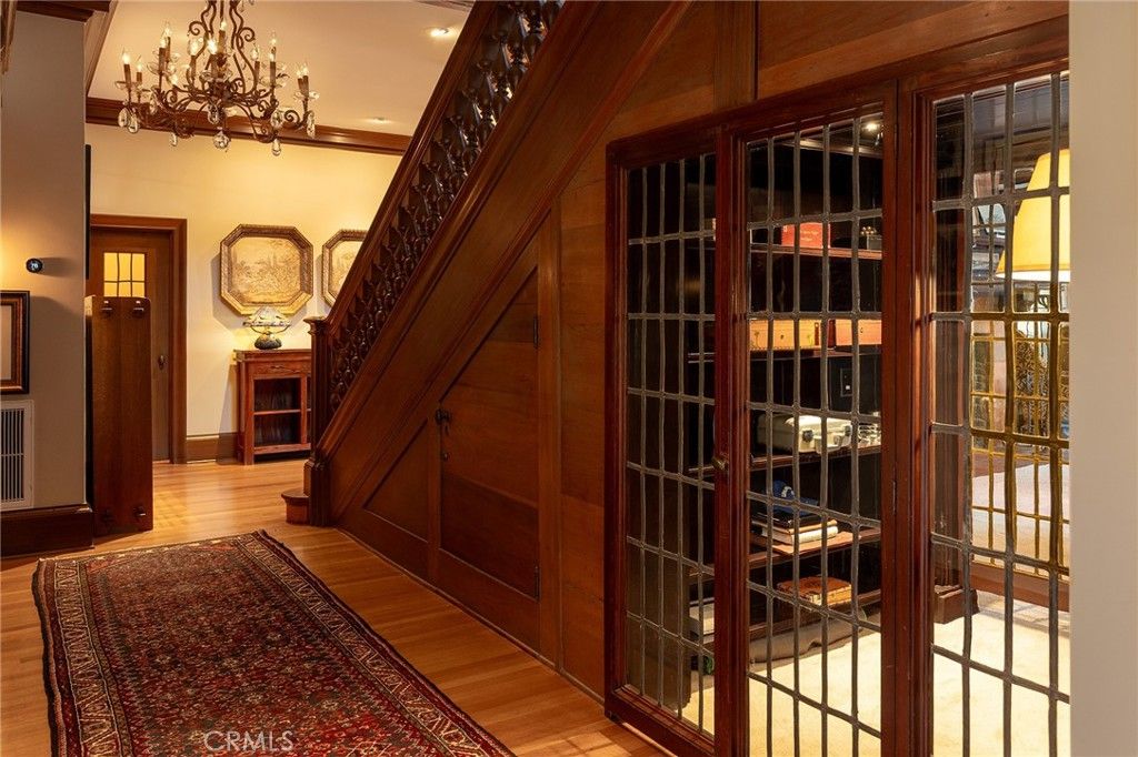 Chandelier, Interior, Recessed Lighting, Wood Texture Flooring