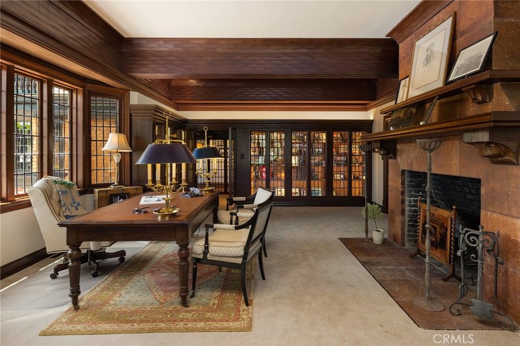 Fireplace, Home Office, Interior