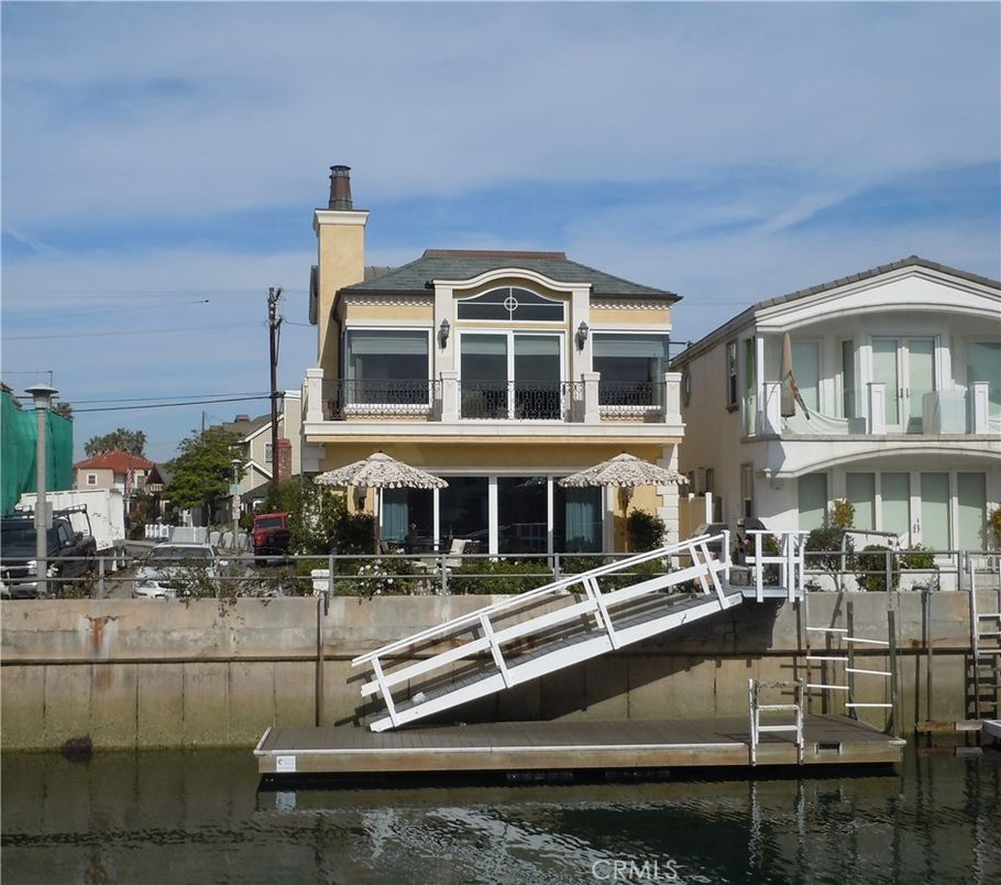 Exterior, Water