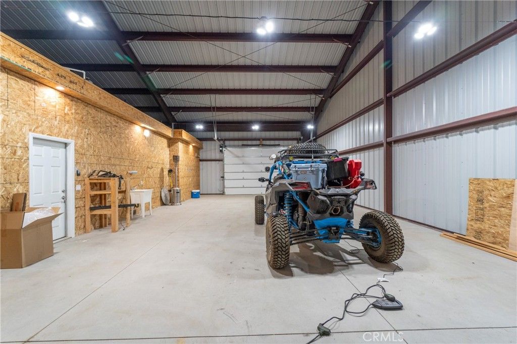 Garage, Interior, Stone Walls