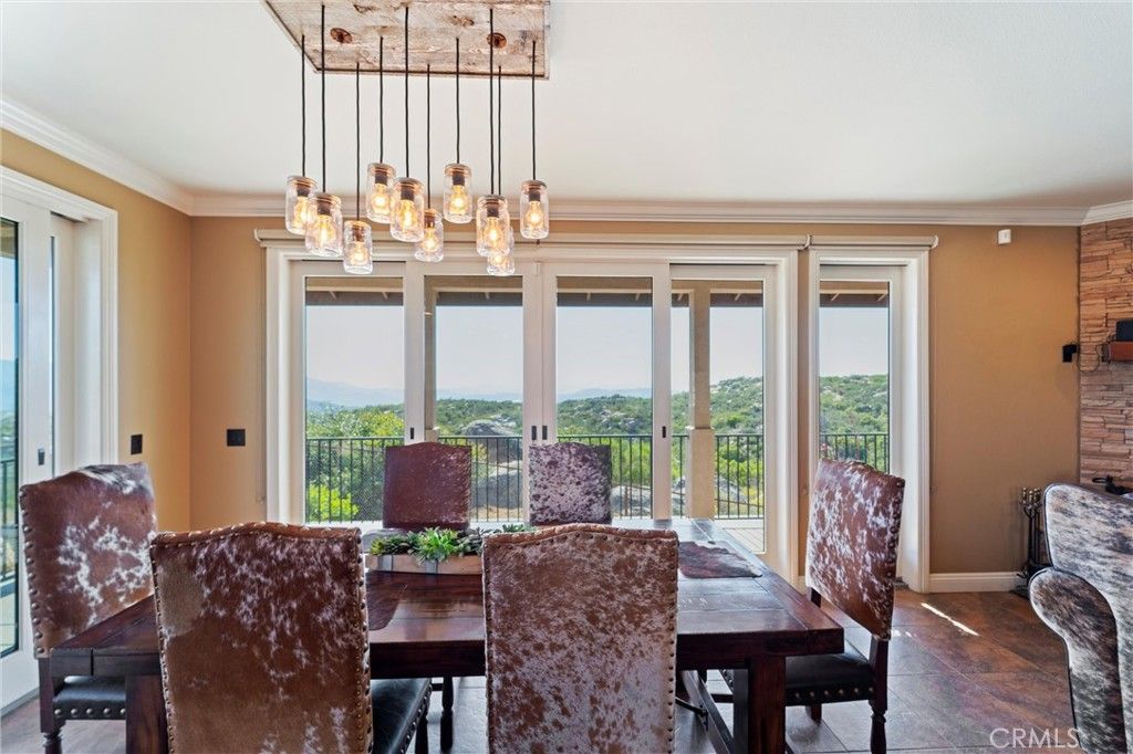 Dining room, Interior, Pendant Lights