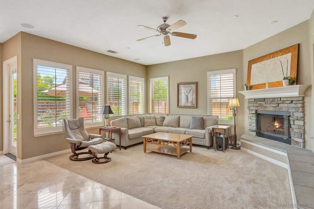 Fireplace, Interior, Living room