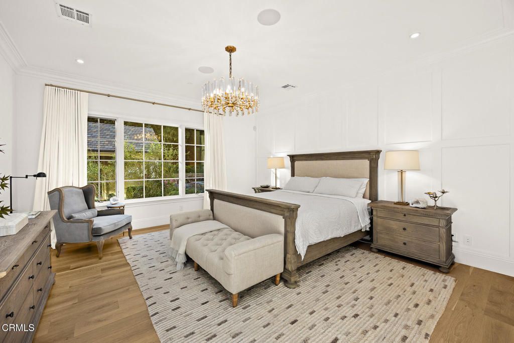 Bedroom, Chandelier, Interior, Recessed Lighting, Wood Texture Flooring