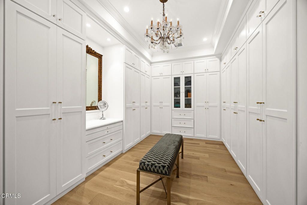 Chandelier, Interior, Recessed Lighting, Wood Texture Flooring