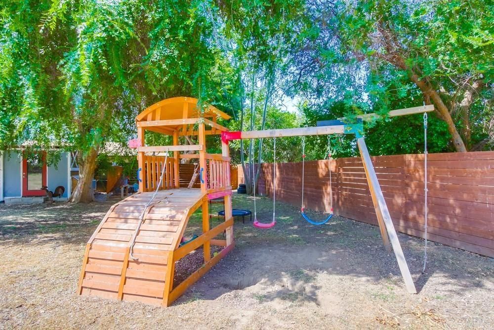 Backyard, Exterior, Playground