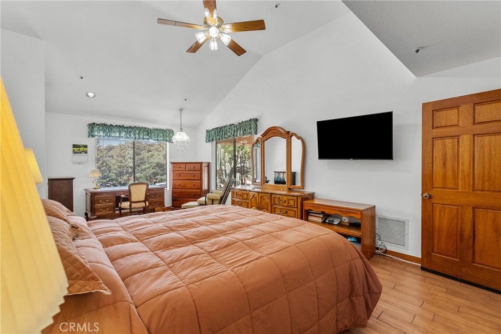 Bedroom, Interior, Pendant Lights, Recessed Lighting, Wood Texture Flooring