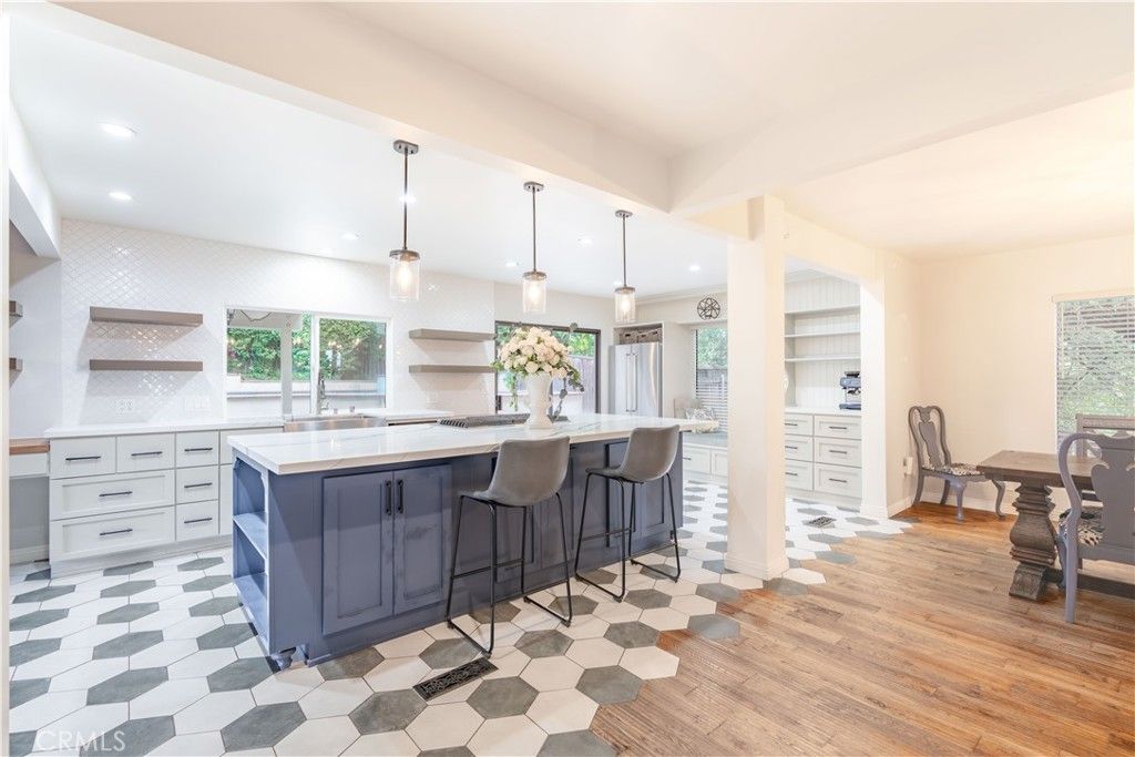 Interior, Kitchen, Pendant Lights, Recessed Lighting