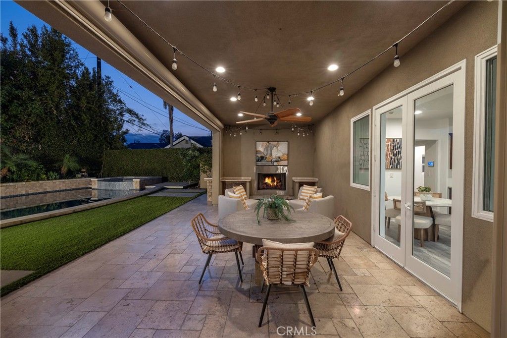 Exterior, Fireplace