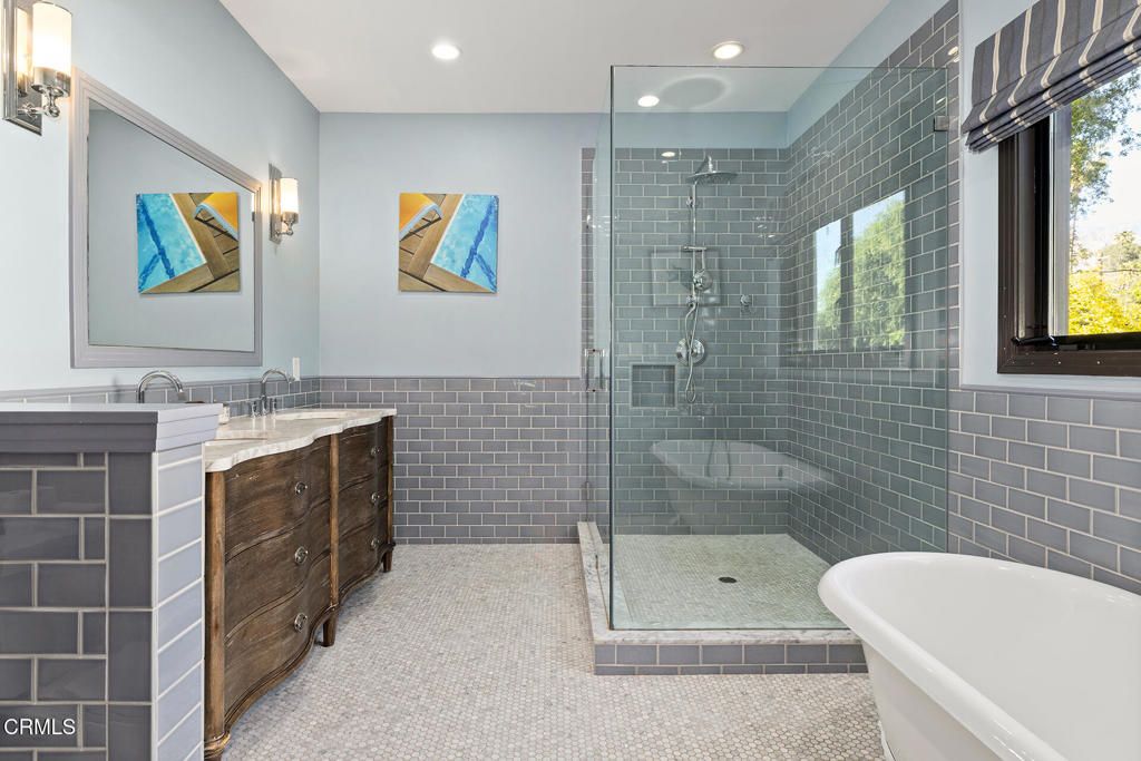Bathroom, Free Standing Baths, Glass Shower, Interior, Recessed Lighting