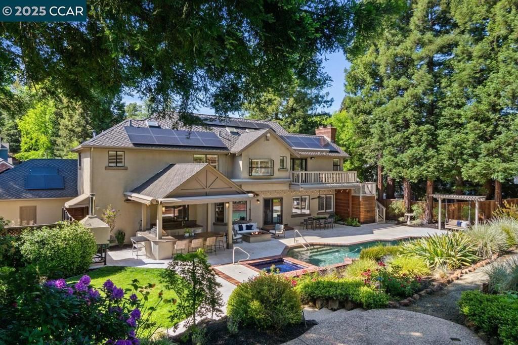 Exterior, Pool, Solar Panels