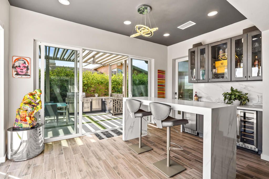 Interior, Pendant Lights, Recessed Lighting, Wood Texture Flooring