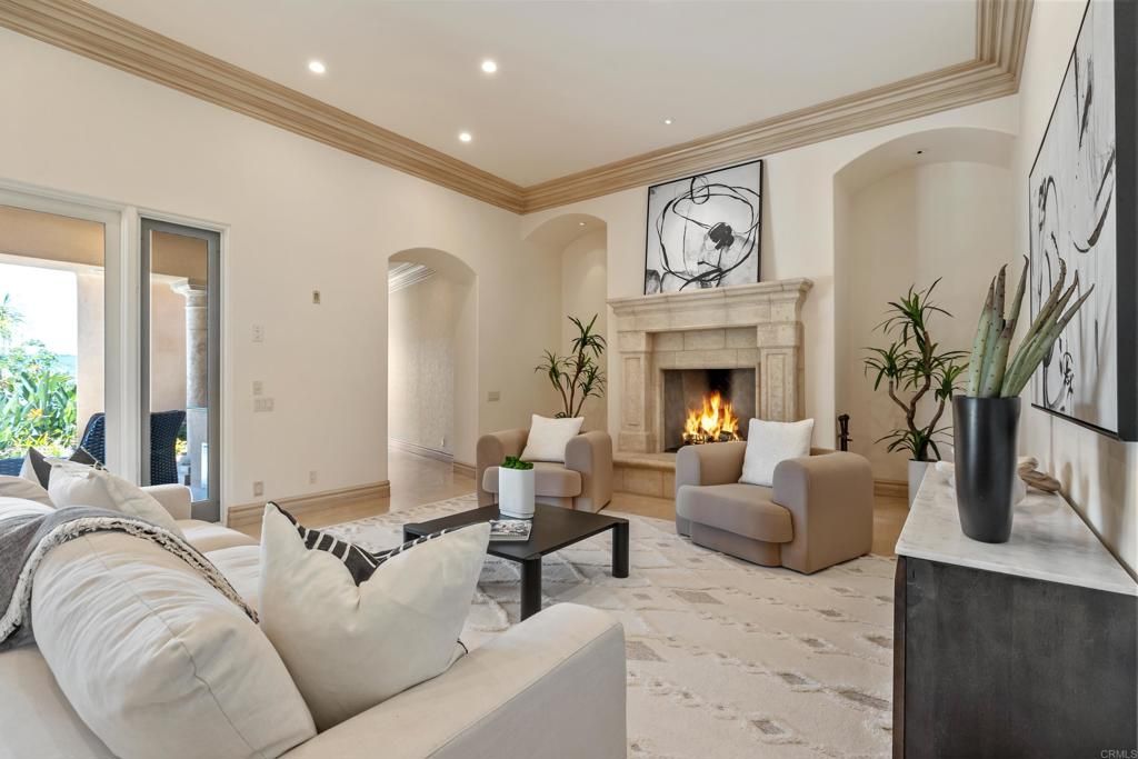Fireplace, Interior, Living room, Recessed Lighting
