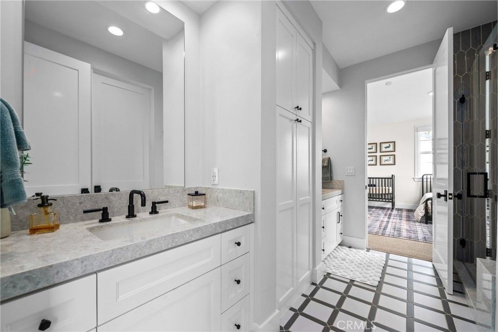Bathroom, Bedroom, Dual Sink Vanities, Interior, Recessed Lighting