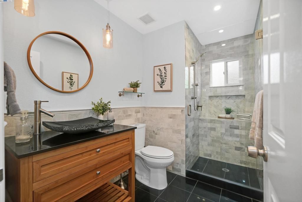 Bathroom, Glass Shower, Interior, Pendant Lights, Recessed Lighting