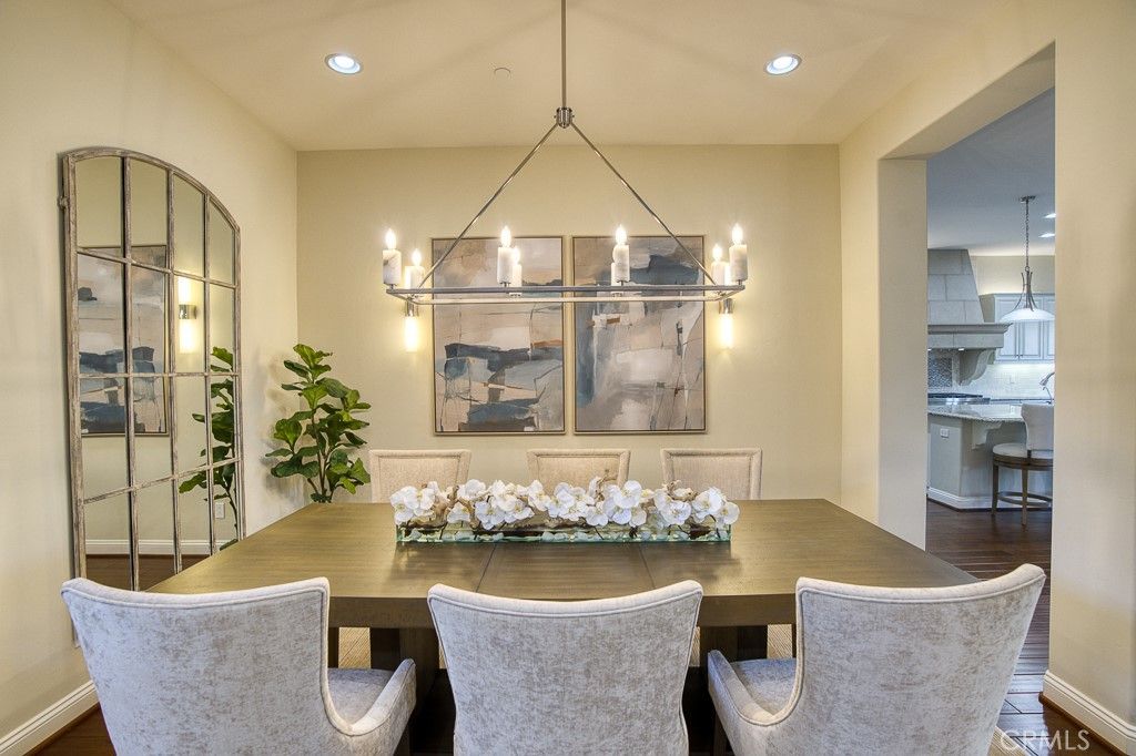 Chandelier, Dining room, Interior, Recessed Lighting, Wood Texture Flooring