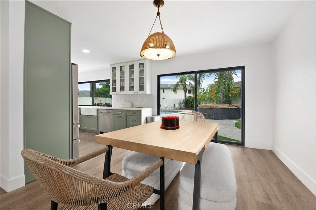 Dining room, Interior, Pendant Lights, Recessed Lighting, Wood Texture Flooring