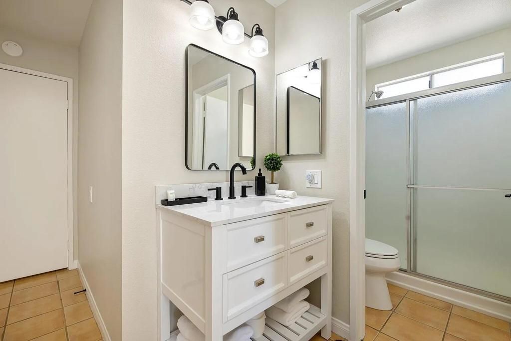 Bathroom, Dual Sink Vanities, Glass Shower, Interior