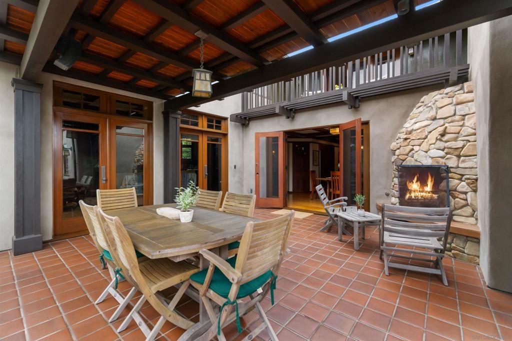 Exterior, Fireplace