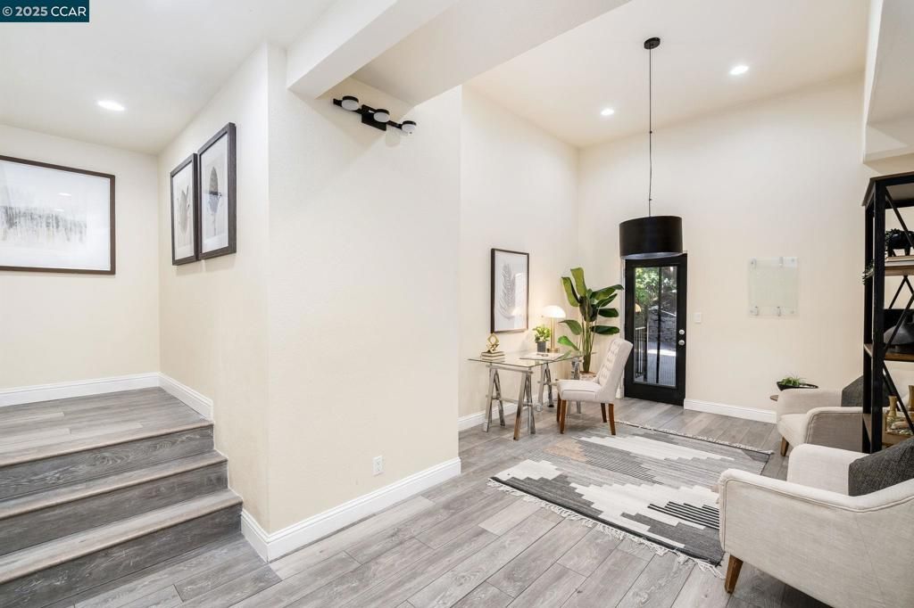 Home Office, Interior, Pendant Lights, Recessed Lighting, Wood Texture Flooring