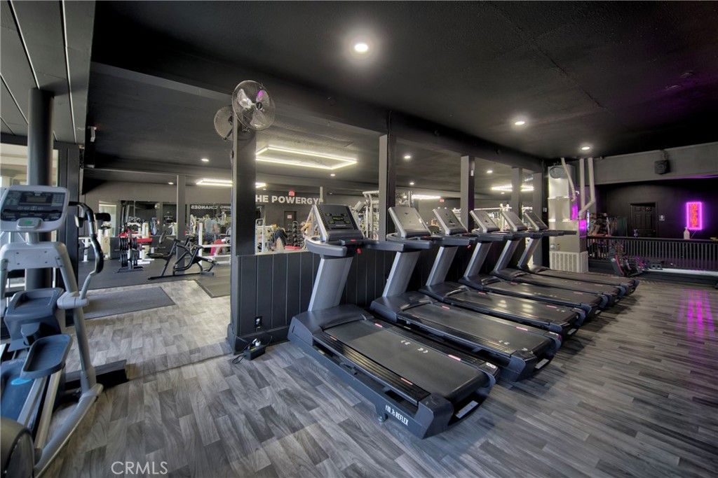 Fitness Equipment, Gym, Interior, Recessed Lighting, Wood Texture Flooring