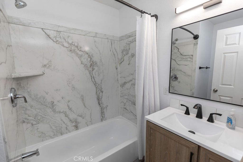 Bathroom, Interior, Marble Walls