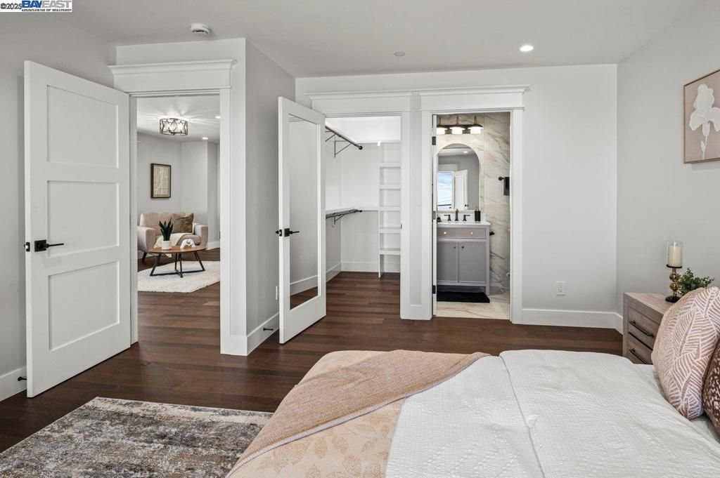 Bathroom, Bedroom, Interior, Recessed Lighting, Wood Texture Flooring