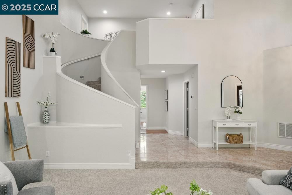 Interior, Recessed Lighting