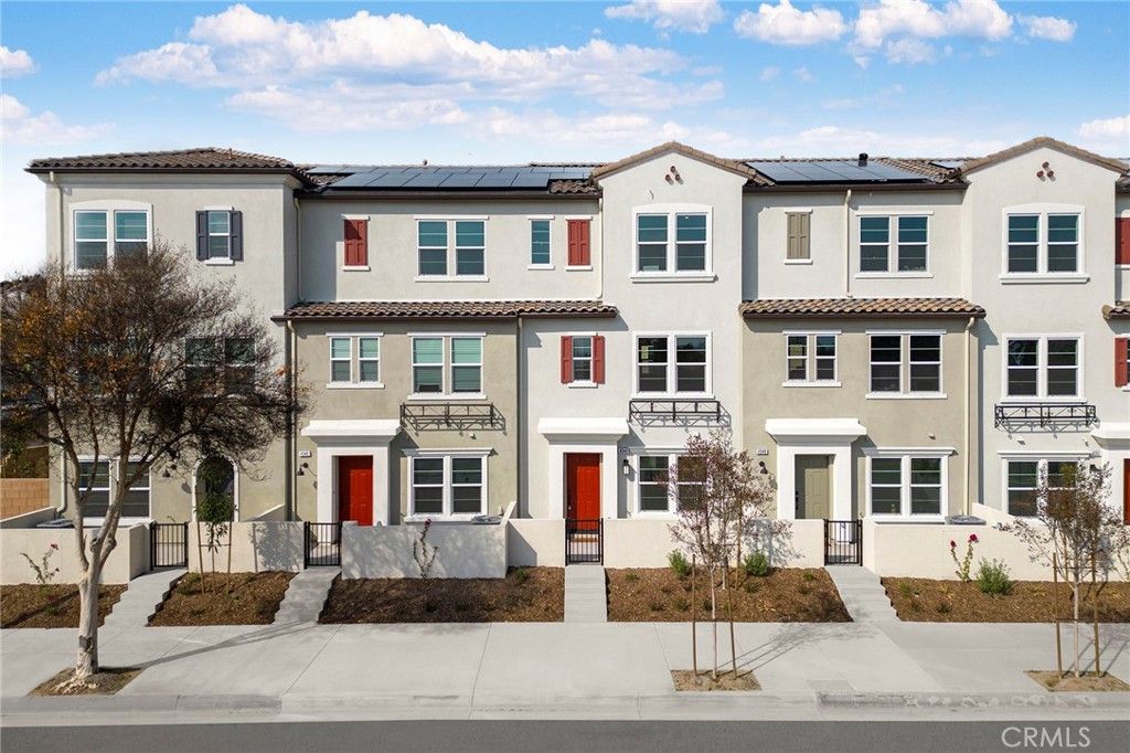 Exterior, Facade, Solar Panels, Mediterranean