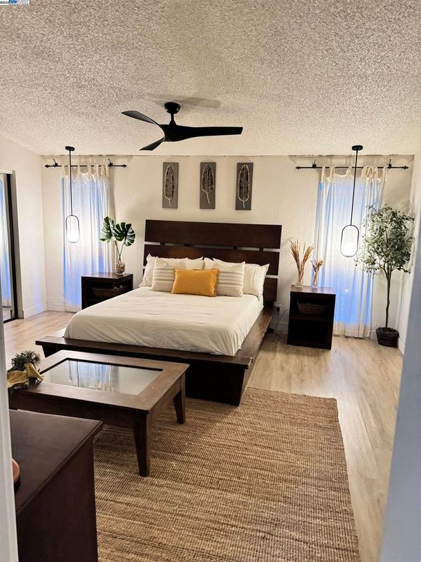 Bedroom, Interior, Pendant Lights, Wood Texture Flooring