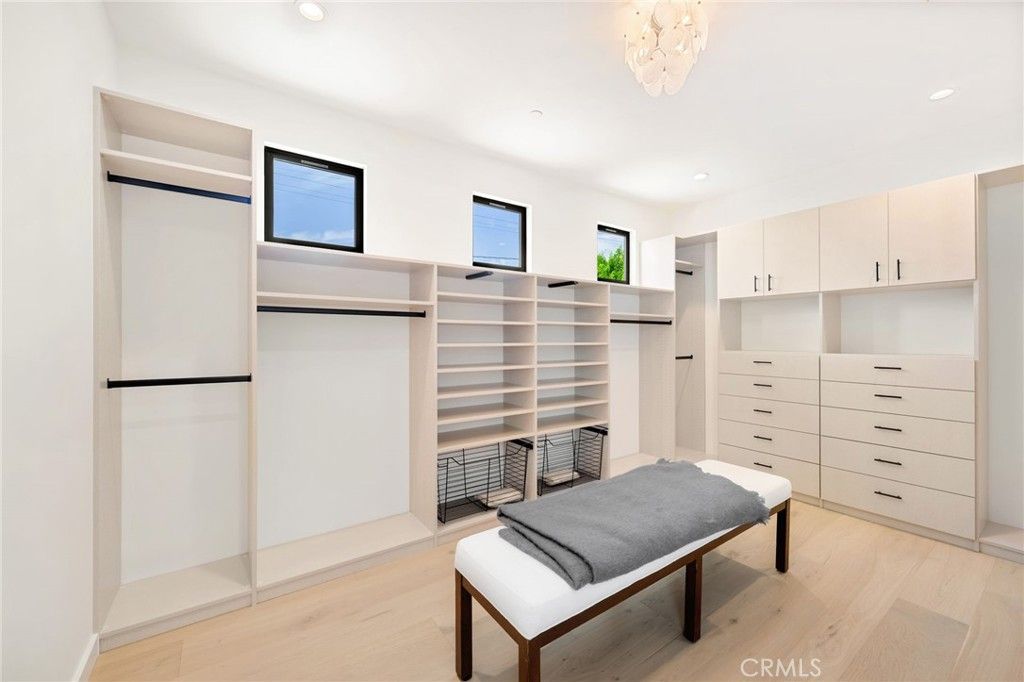 Interior, Recessed Lighting, Walk-in Closets, Wood Texture Flooring
