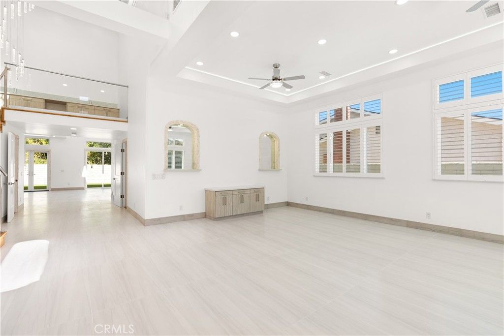 Interior, Recessed Lighting